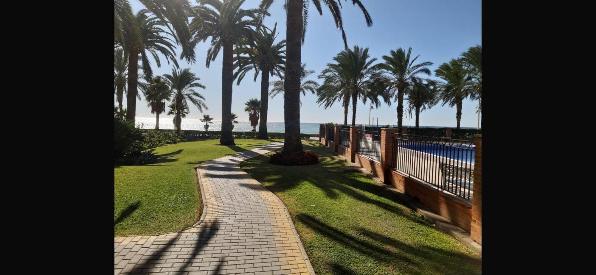 Estudio Fran Centro Internacional Algarrobo Costa Exterior photo